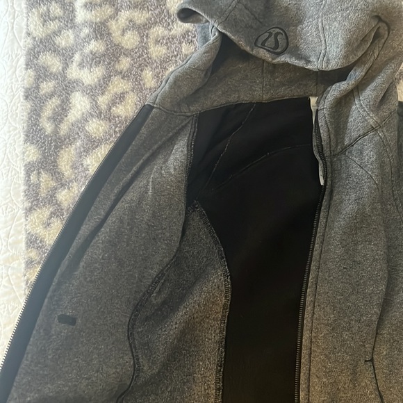 Lululemon full zip scuba sweatshirt - Picture 3 of 4